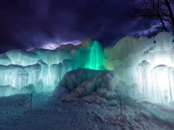 nh ice castles, loon mountain, north woodstock